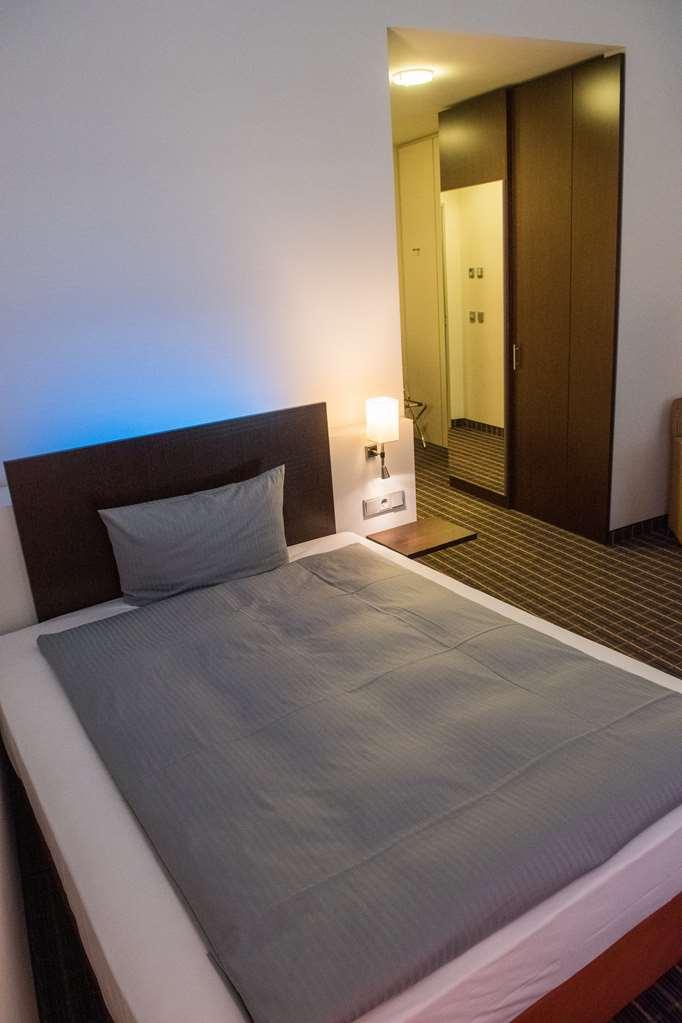 Livenwork Hotel & Coworking Gvz Ingolstadt Quarto foto