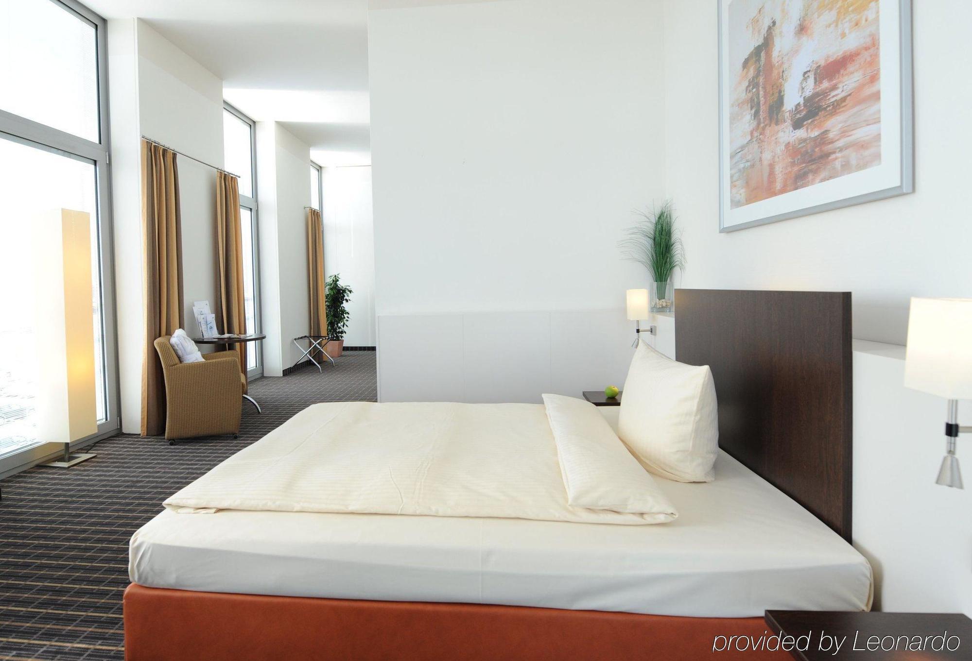 Livenwork Hotel & Coworking Gvz Ingolstadt Exterior foto